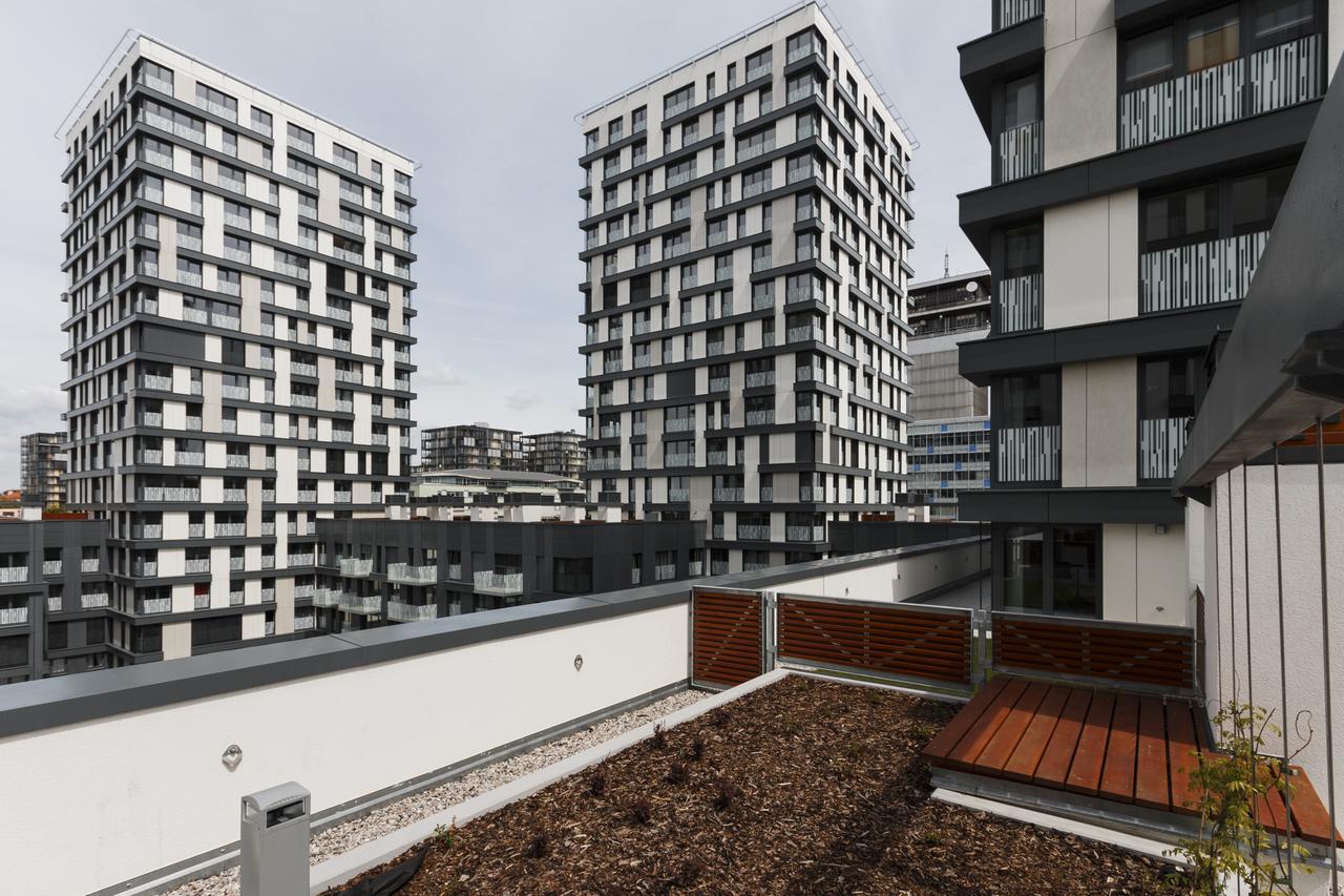 Prague Days - Luxurious Apartments In Trendy Zizkov Екстериор снимка